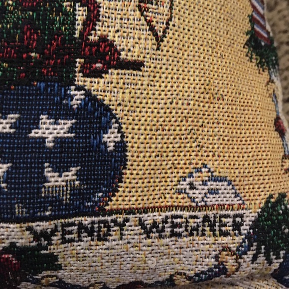 Christmas Tapestry Throw Pillow Christmas Tree & Presents 16"signed Wendy Wegner - Picture 4 of 10